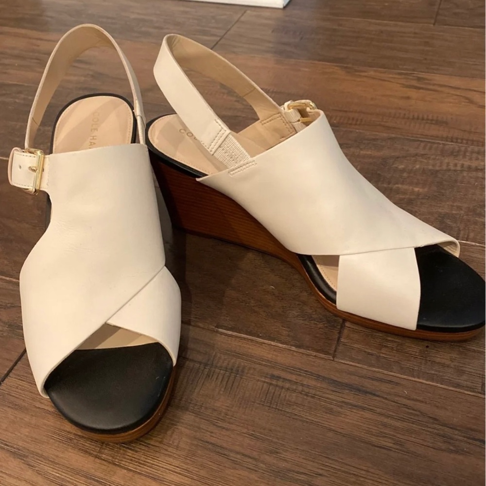 Cole Haan PHILOMENA WEDGE SANDAL 8.5